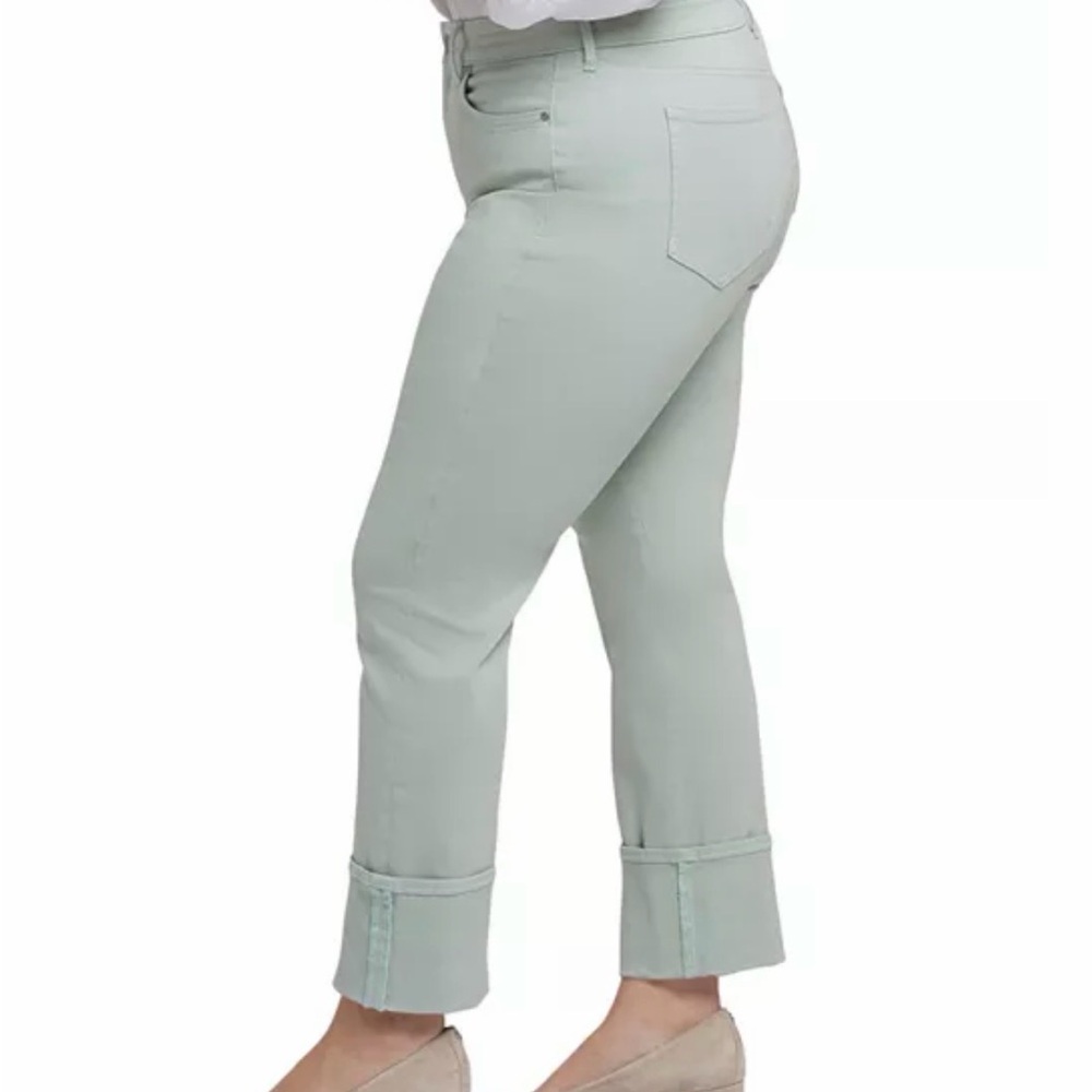 NYDJ Plus Marilyn Straight cuffed tomatillo mint green Jeans size 22W